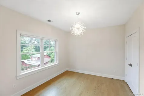 113 Brown Road Scarsdale NY 10583