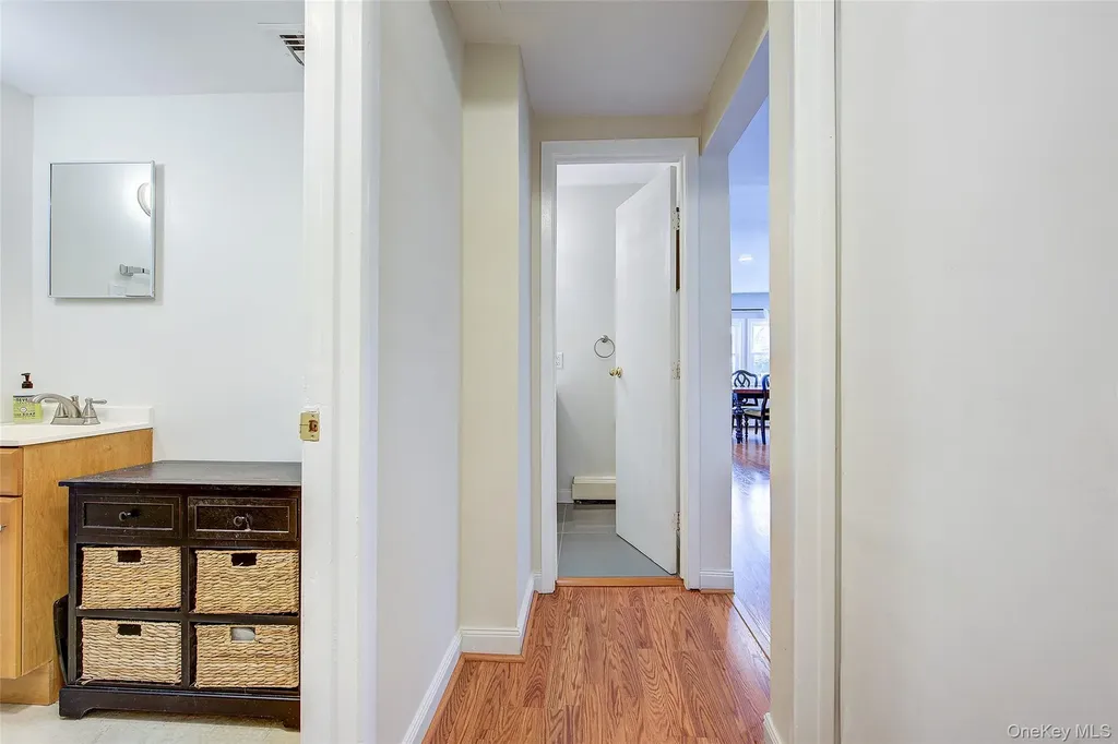 507 Gillette Avenue Bayport NY 11705