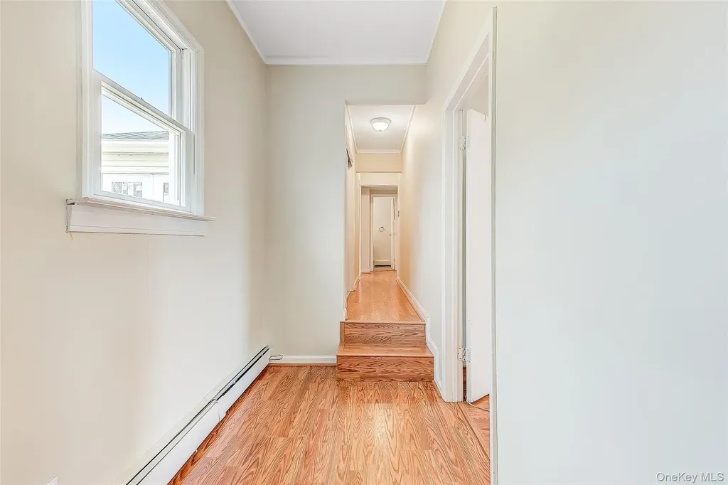 507 Gillette Avenue Bayport NY 11705