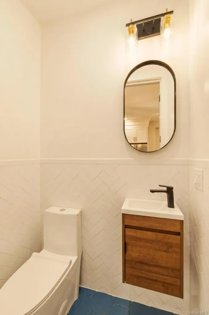 1173 E 43rd Street Brooklyn NY 11210