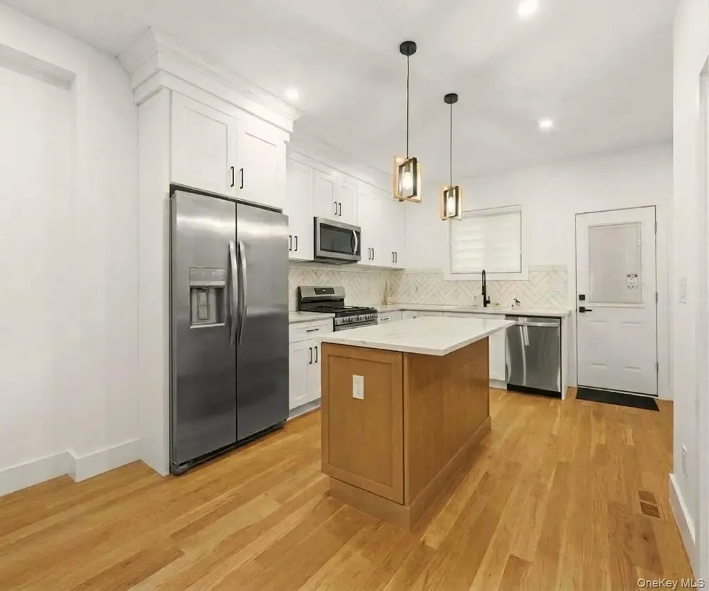 1173 E 43rd Street Brooklyn NY 11210
