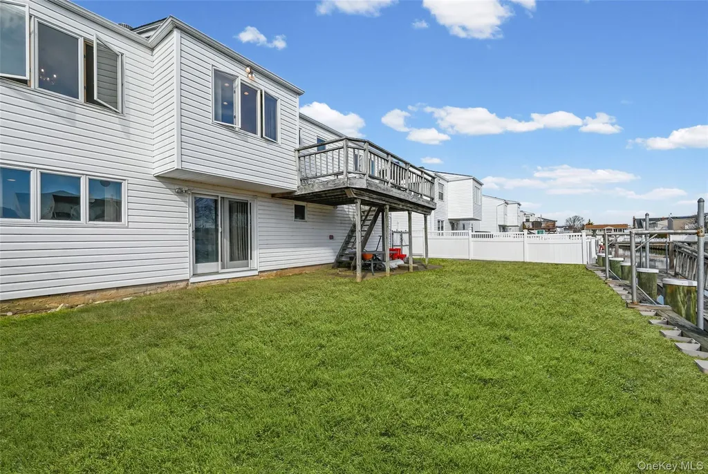 3727 Oceanside Road E Oceanside NY 11572