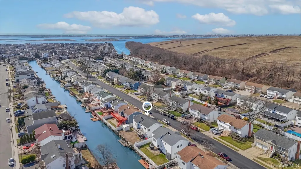 3727 Oceanside Road E Oceanside NY 11572