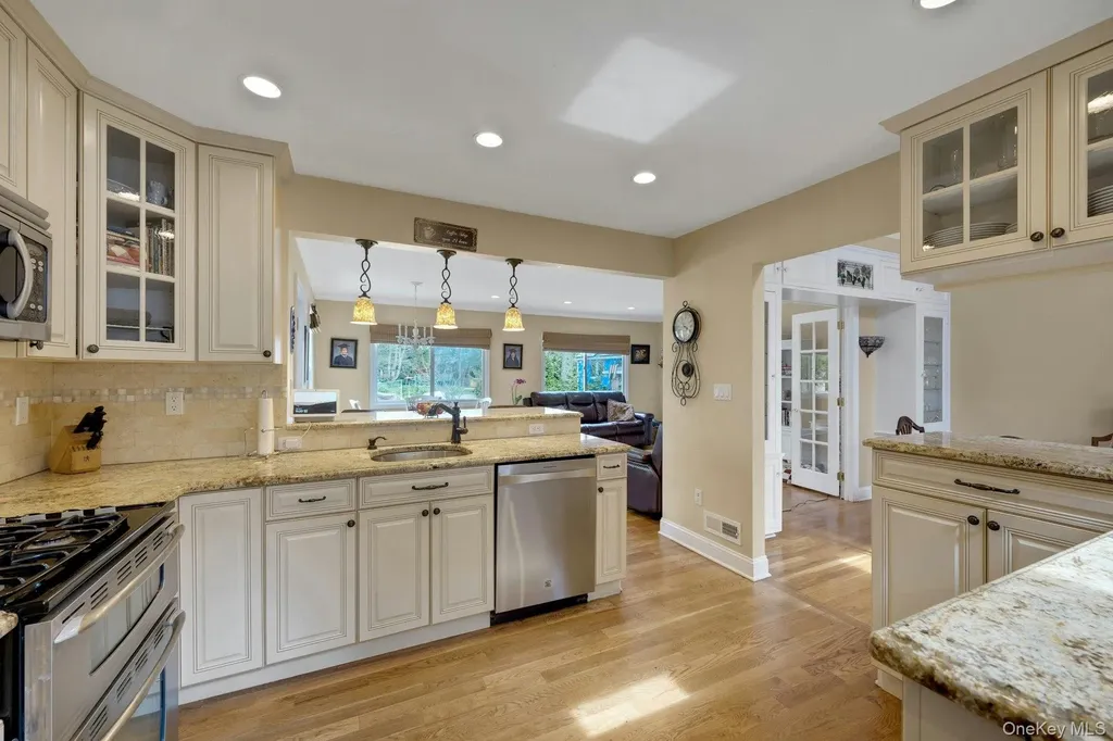 5 Boulder Lane Scarsdale NY 10583