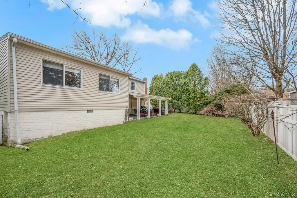 5 Boulder Lane Scarsdale NY 10583