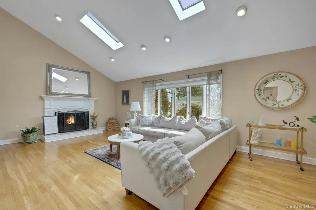 5 Boulder Lane Scarsdale NY 10583