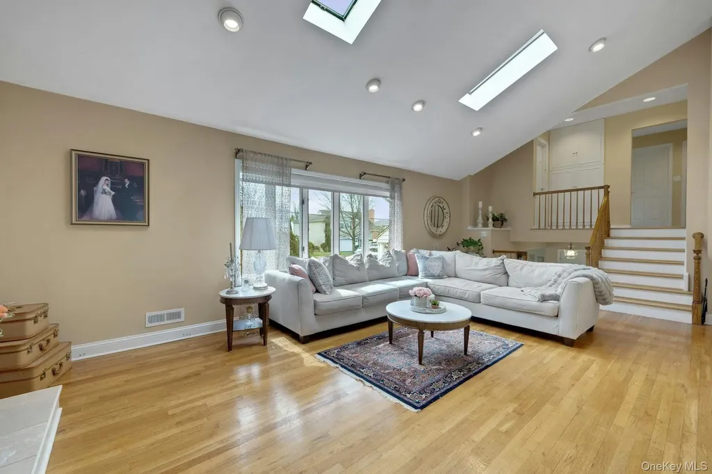 5 Boulder Lane Scarsdale NY 10583
