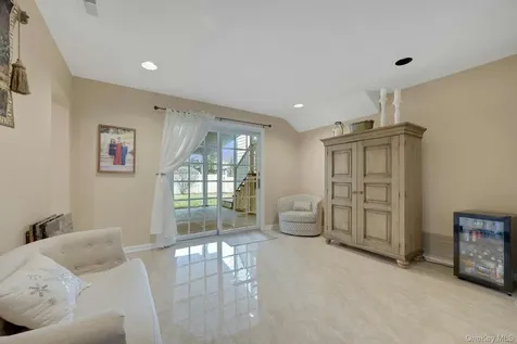 5 Boulder Lane Scarsdale NY 10583