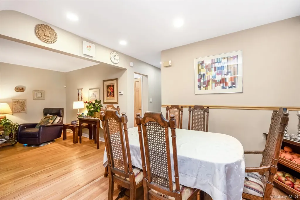 6717 Fresh Meadow Lane Fresh Meadows NY 11365
