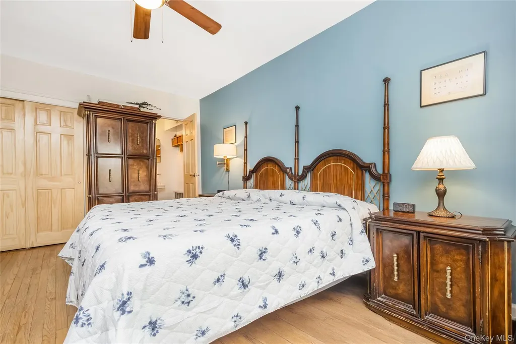 6717 Fresh Meadow Lane Fresh Meadows NY 11365