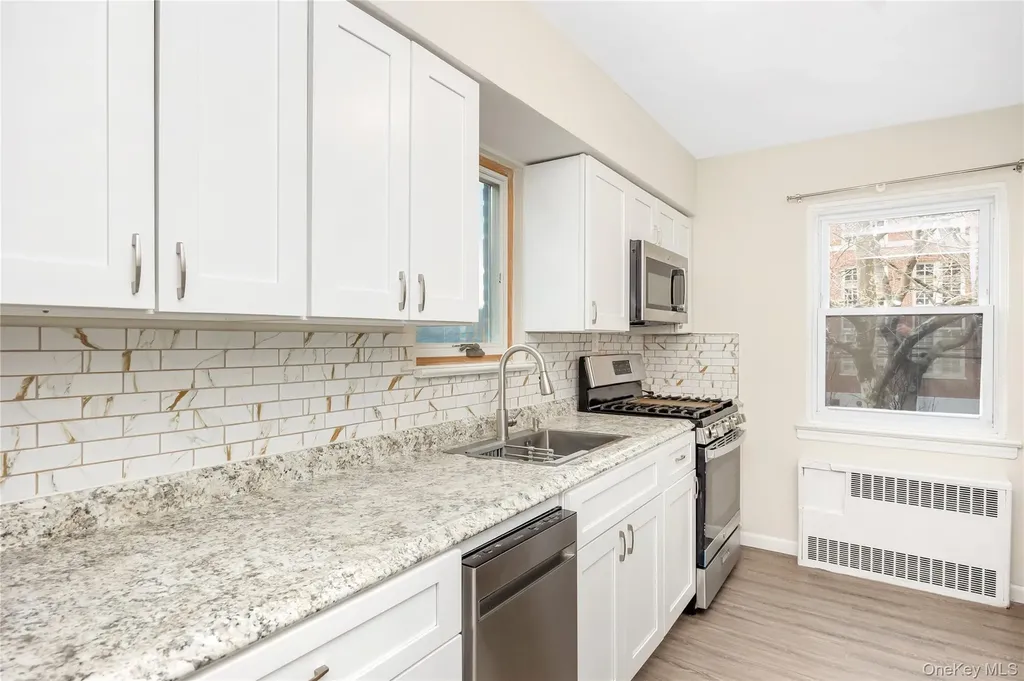 6717 Fresh Meadow Lane Fresh Meadows NY 11365