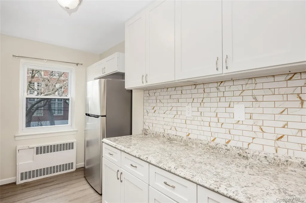 6717 Fresh Meadow Lane Fresh Meadows NY 11365