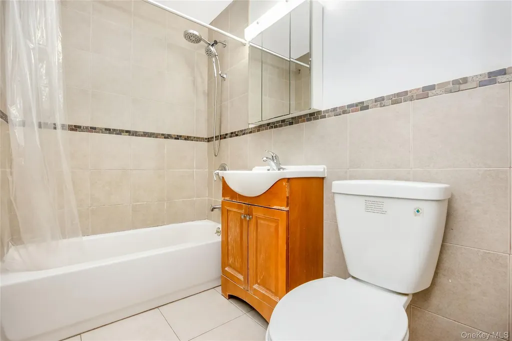 6717 Fresh Meadow Lane Fresh Meadows NY 11365