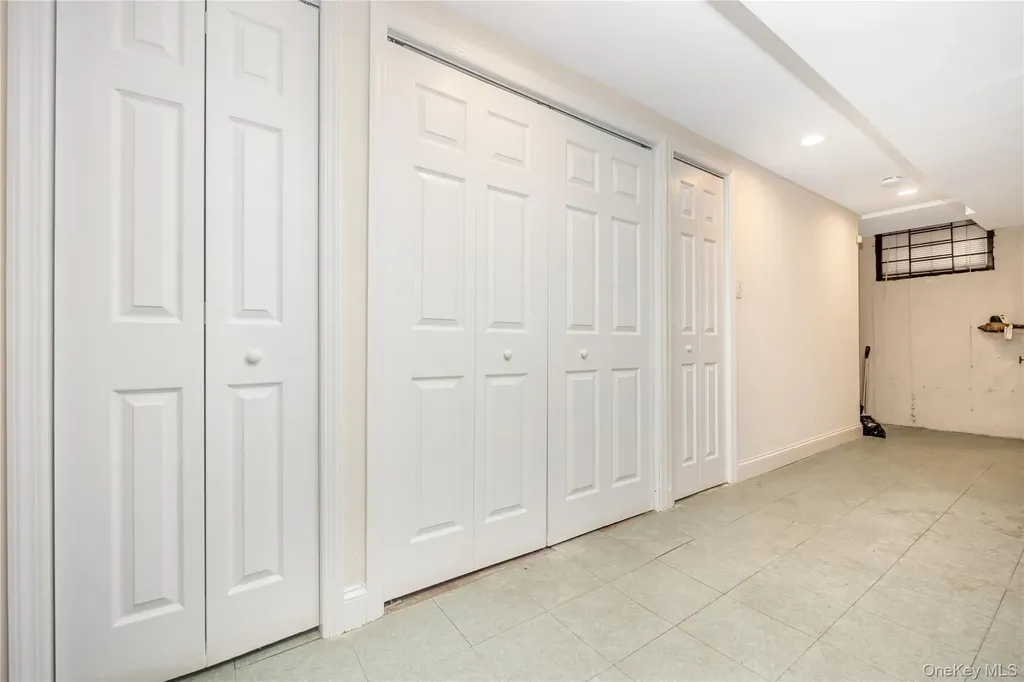 6717 Fresh Meadow Lane Fresh Meadows NY 11365
