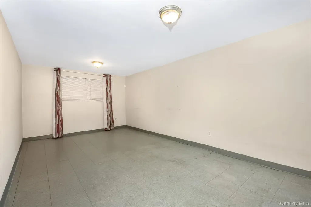 6717 Fresh Meadow Lane Fresh Meadows NY 11365