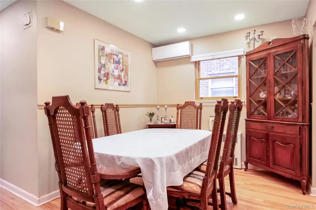 6717 Fresh Meadow Lane Fresh Meadows NY 11365