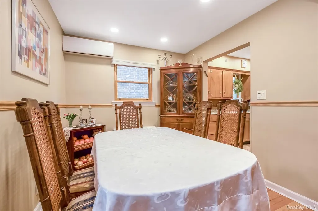 6717 Fresh Meadow Lane Fresh Meadows NY 11365