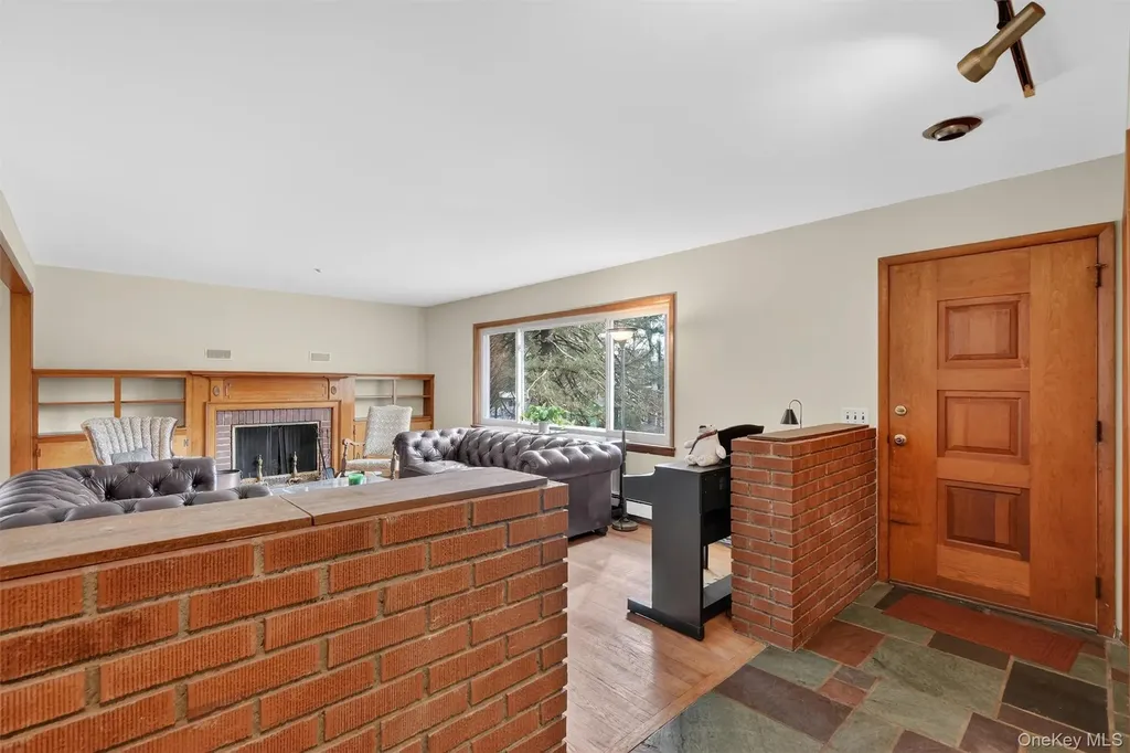 5 River Road Suffern NY 10901