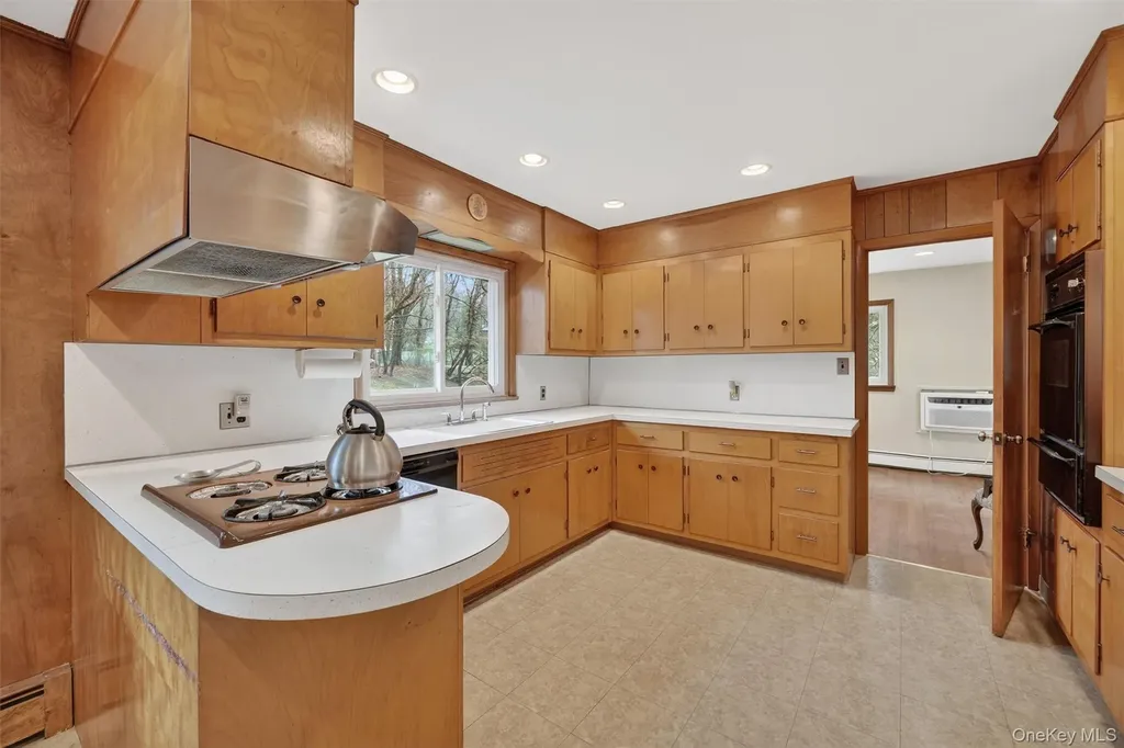 5 River Road Suffern NY 10901
