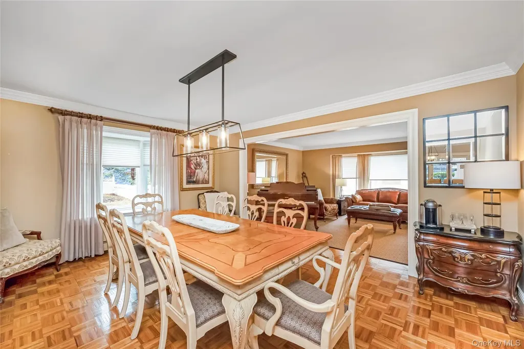 28 Clipper Drive Northport NY 11768