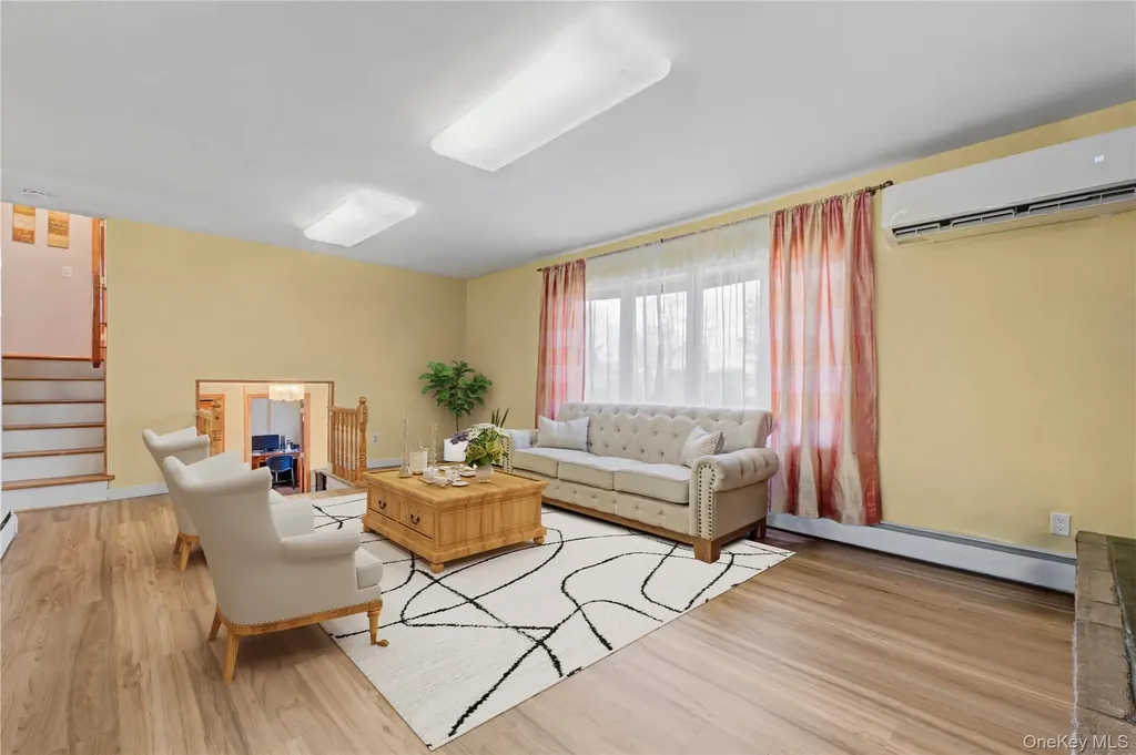 10 Horizon Hill Drive Poughkeepsie NY 12603