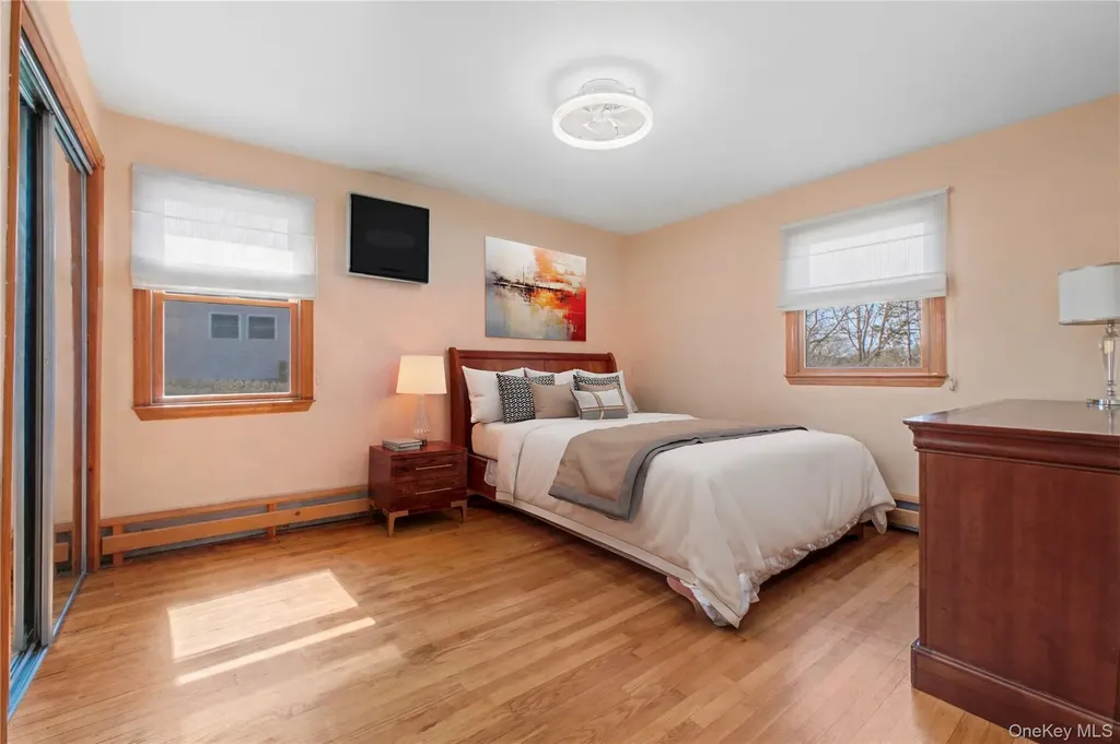 10 Horizon Hill Drive Poughkeepsie NY 12603