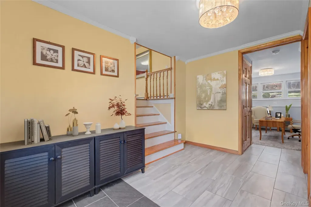 10 Horizon Hill Drive Poughkeepsie NY 12603