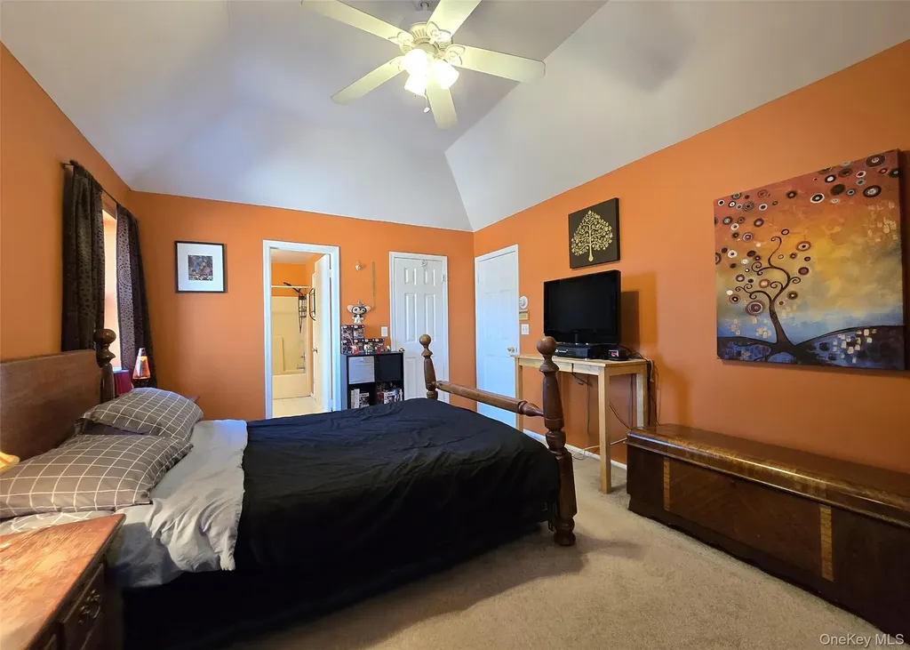 23 Shamrock Lane Centereach NY 11720