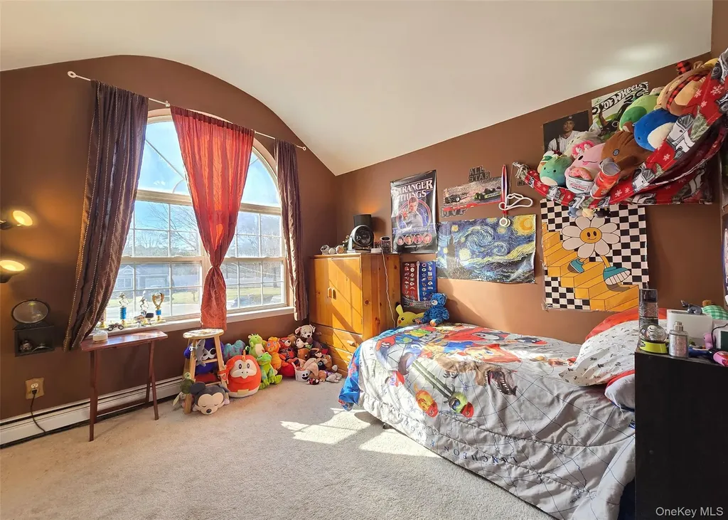 23 Shamrock Lane Centereach NY 11720
