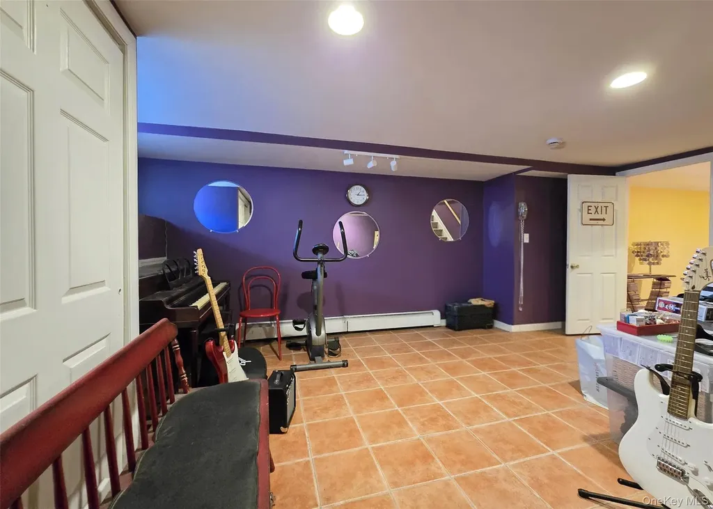 23 Shamrock Lane Centereach NY 11720