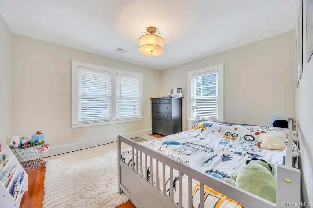 14 Lenox Avenue Lynbrook NY 11563