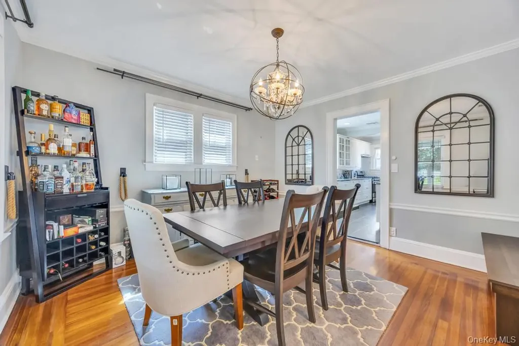 14 Lenox Avenue Lynbrook NY 11563