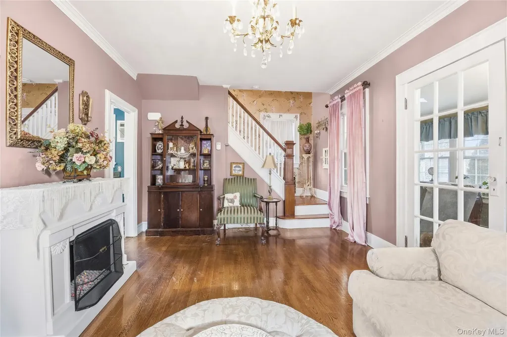 3539 Park Avenue Wantagh NY 11793