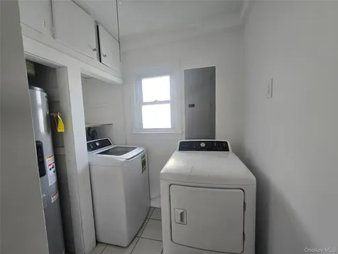 228 Chance Drive Oceanside NY 11572