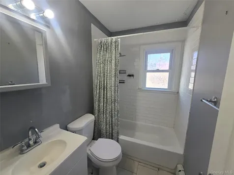 228 Chance Drive Oceanside NY 11572