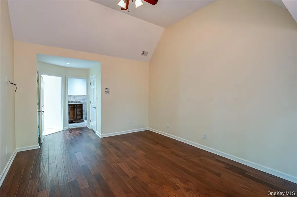 52 Admirals Drive E Bay Shore NY 11706