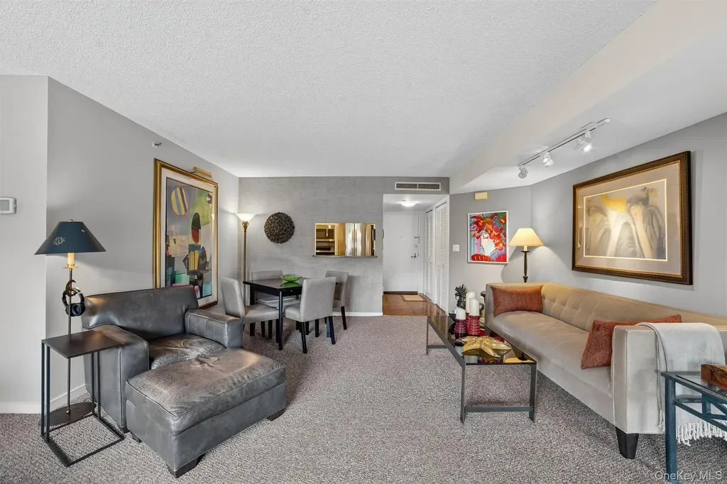 10 Stewart Place White Plains NY 10603