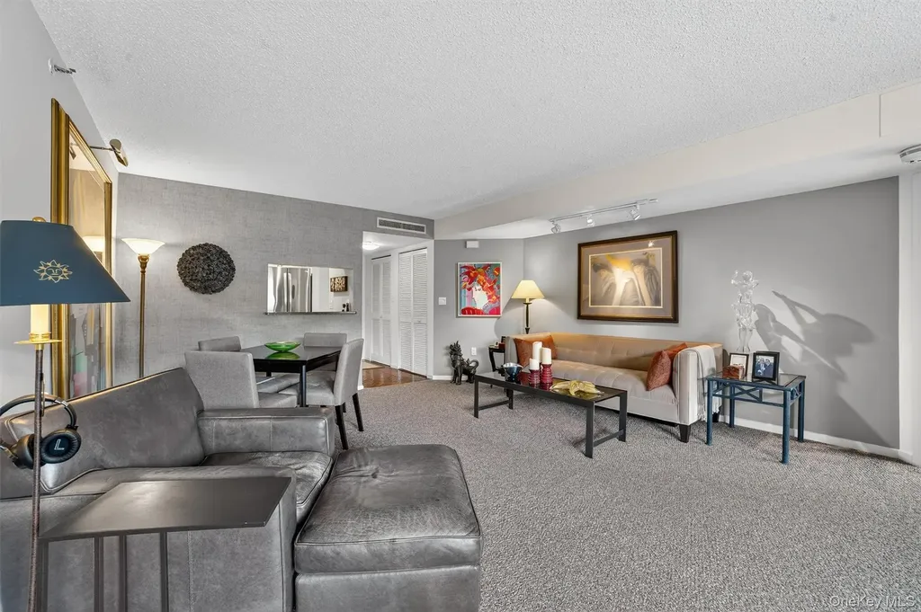 10 Stewart Place White Plains NY 10603