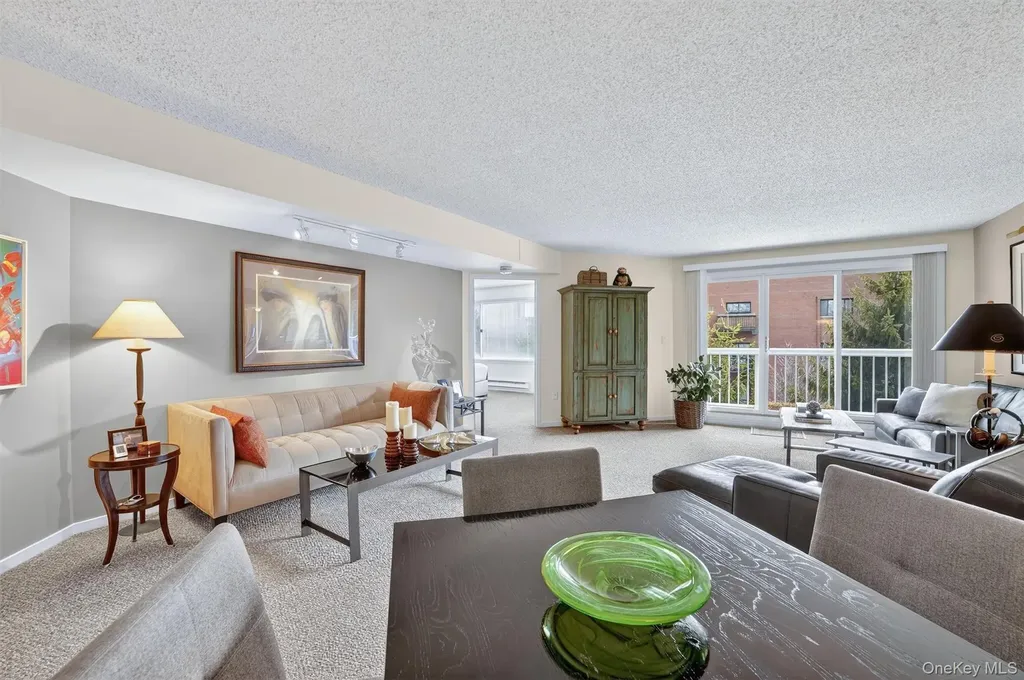 10 Stewart Place White Plains NY 10603