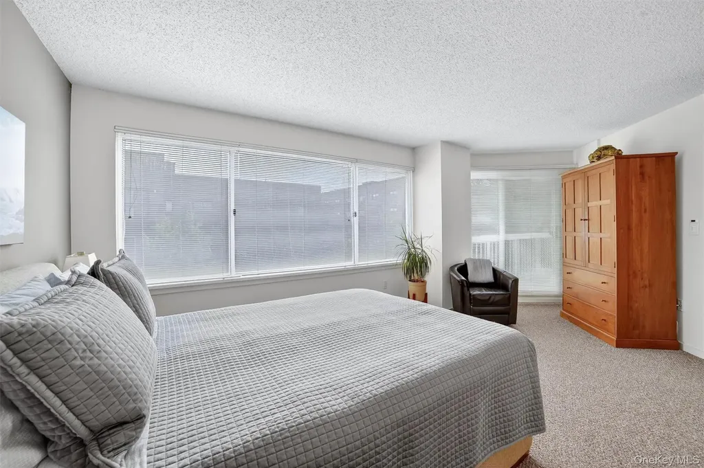 10 Stewart Place White Plains NY 10603
