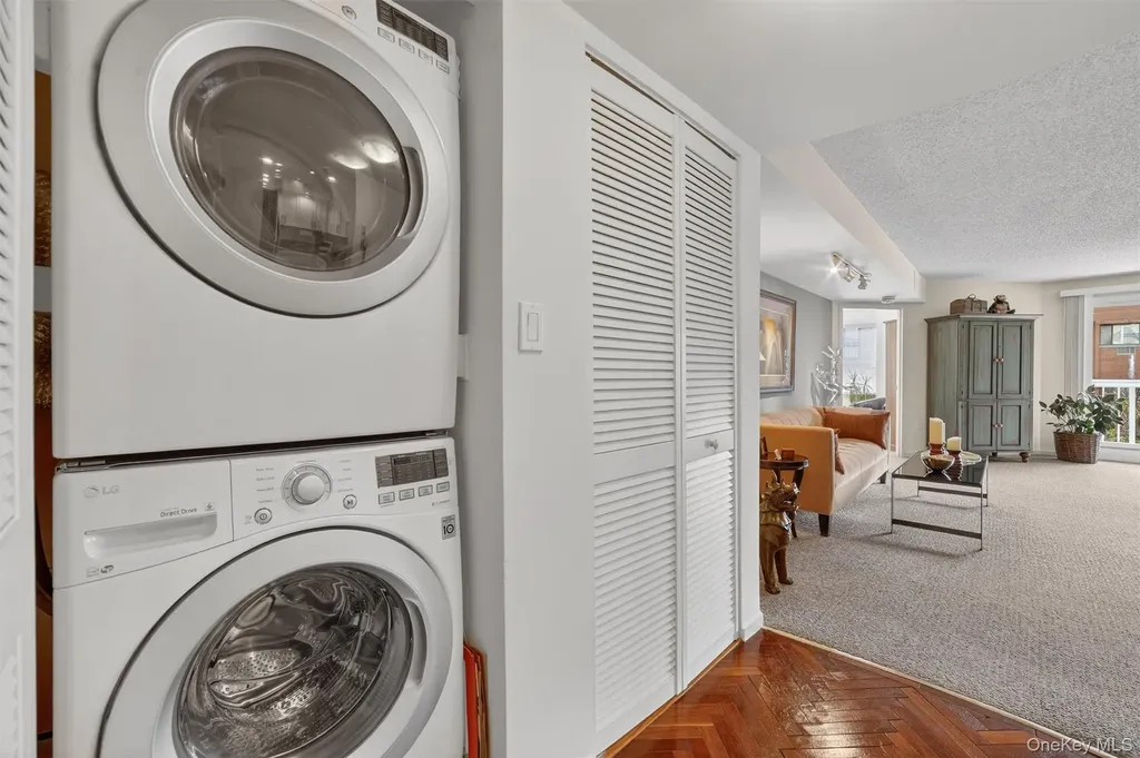 10 Stewart Place White Plains NY 10603
