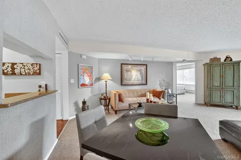 10 Stewart Place White Plains NY 10603