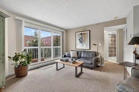 10 Stewart Place White Plains NY 10603