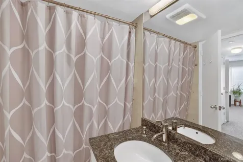10 Stewart Place White Plains NY 10603