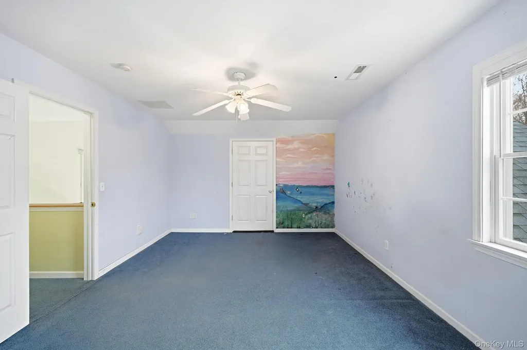 186 Violet Avenue Poughkeepsie NY 12601