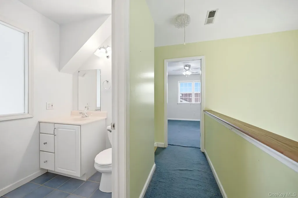 186 Violet Avenue Poughkeepsie NY 12601