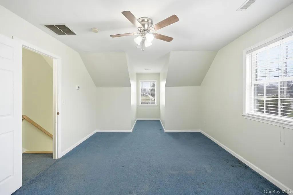 186 Violet Avenue Poughkeepsie NY 12601