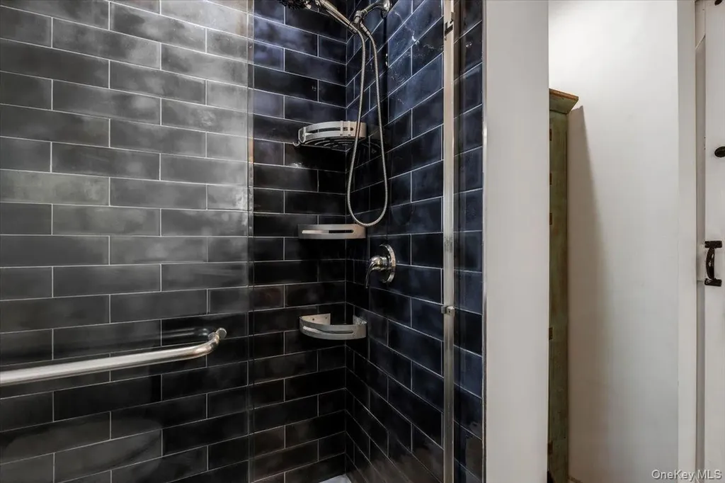 163D Edgwater Bronx NY 10465