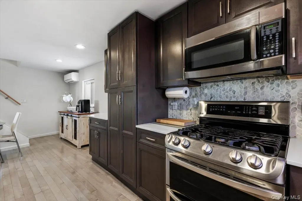 163D Edgwater Bronx NY 10465