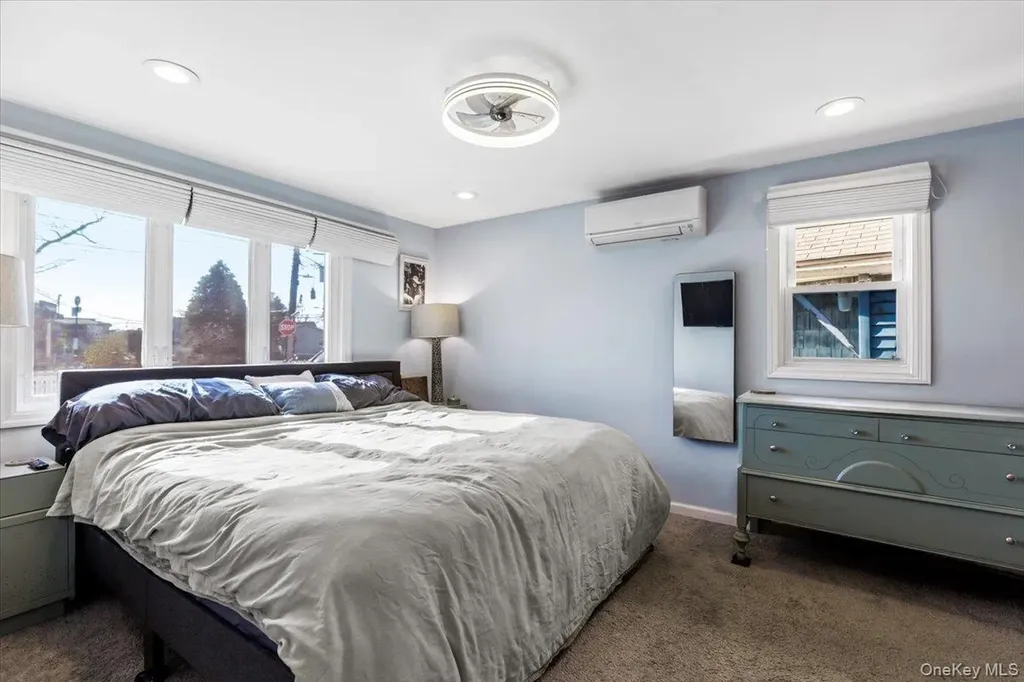163D Edgwater Bronx NY 10465